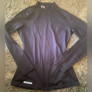 Under Armour Cold Gear Mock Turtle Neck women’s size large
